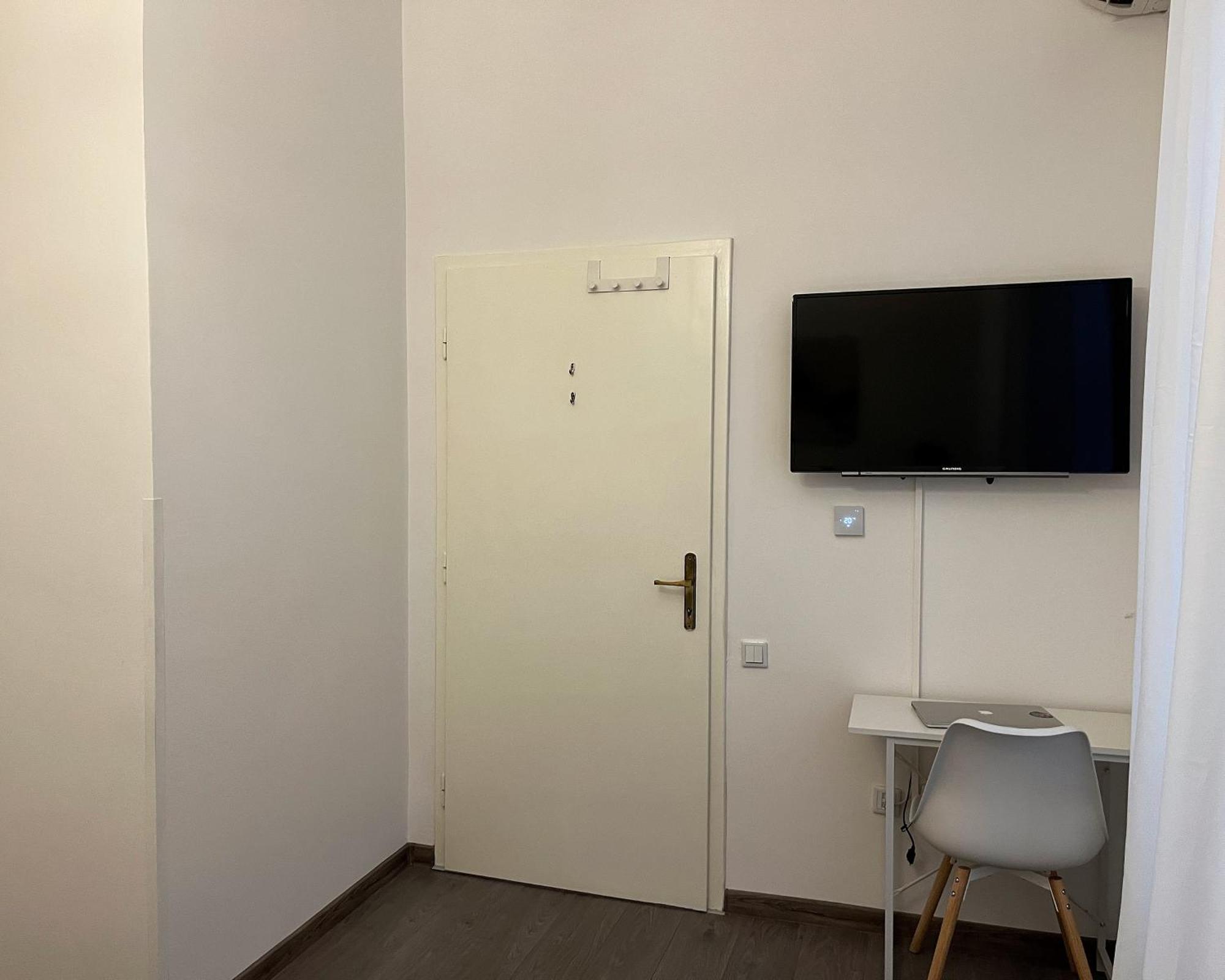 Main Street Retreat Apartment With Free Parking SJJ Extérieur photo