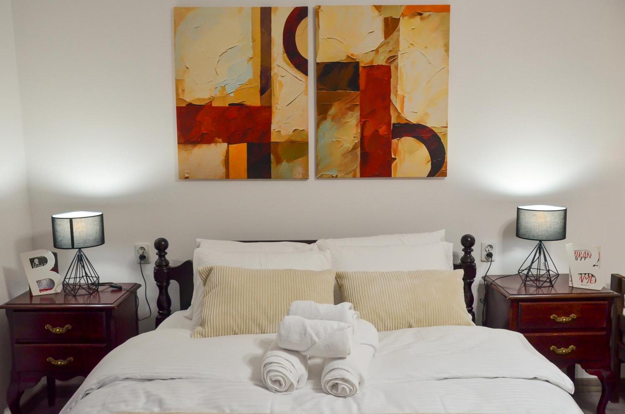 Main Street Retreat Apartment With Free Parking SJJ Extérieur photo